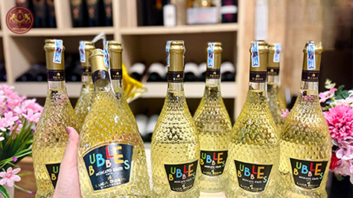 Mua rượu vang Bubbles Moscato D'asti tại Royal Store ngay hôm nay