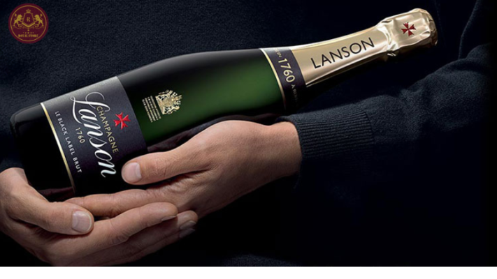 Mua rượu vang Lanson Black Label Brut chính hãng tại Royal Store