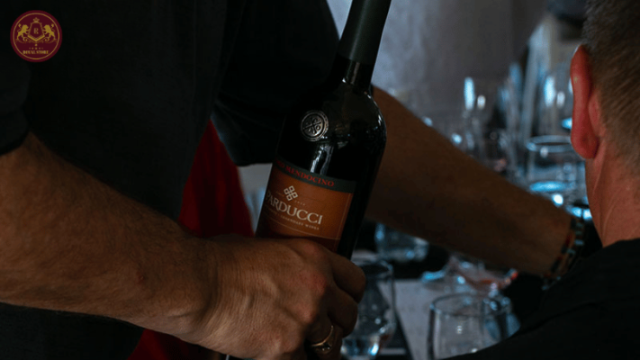 Cuộc Phiêu Lưu Tinh Tế Trên Đầu Lưỡi Cùng Rượu vang Parducci Coro Mendocino