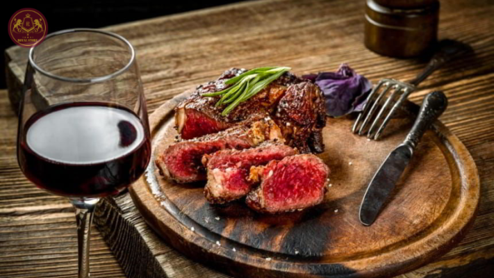 Sự kết hợp hoàn hảo giữa Rượu vang Parducci Pinot Noir và ẩm thực