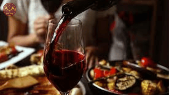 Sắc đỏ đậm đà của Rượu Vang True Grit Petite Syrah Reserve