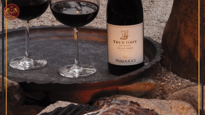 Các món ăn kết hợp gợi mở vị giác cùng rượu vang True Grit Reserve Cabernet Sauvignon