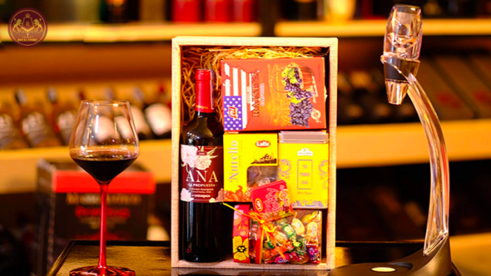 Cách chọn rượu vang phù hợp để tặng quà tân gia
